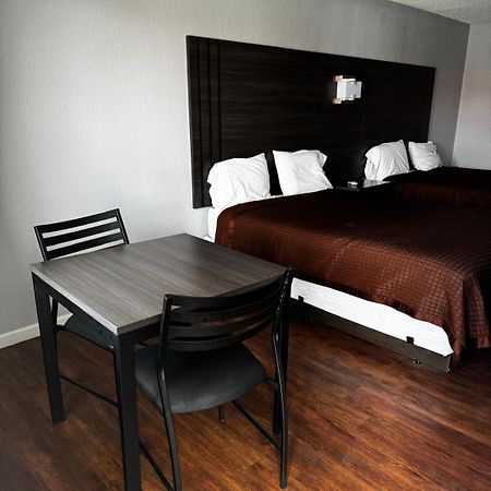 Lone Star Inn Cisco Bagian luar foto
