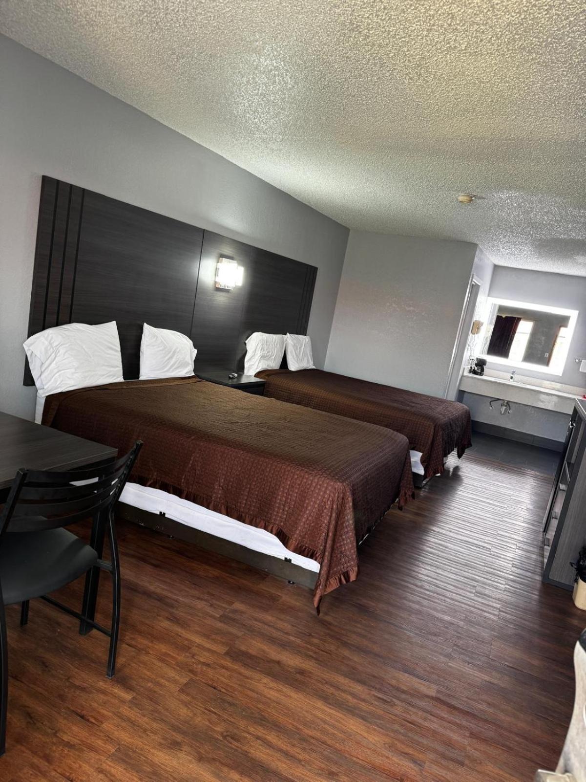 Lone Star Inn Cisco Bagian luar foto