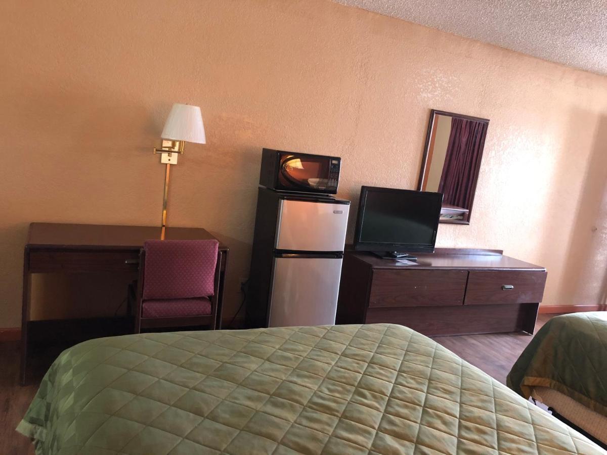 Lone Star Inn Cisco Bagian luar foto